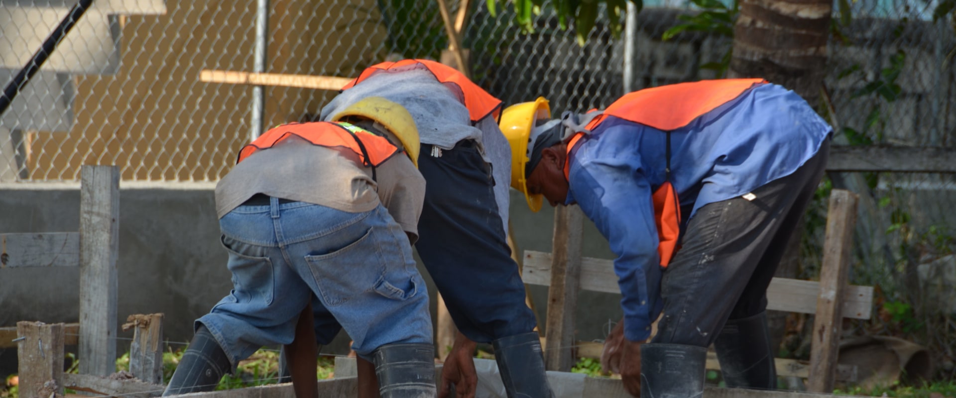 Can You Pour Concrete 1 Inch Thick?